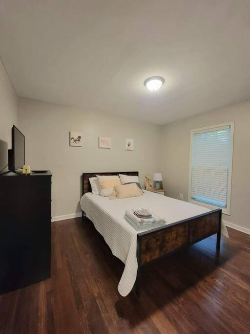 Refreshed!! Private 4Brms 2 Bath - 2 King Beds!! Villa Smyrna Exterior photo